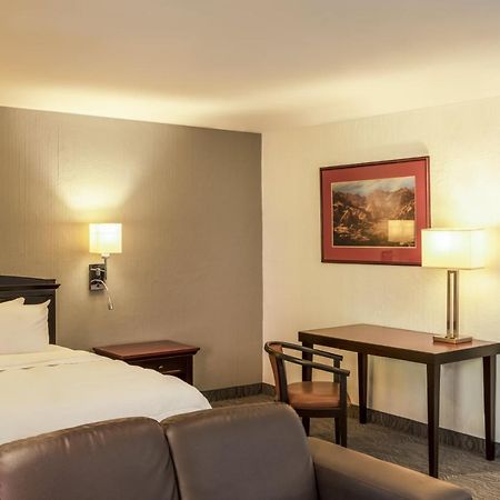 Gamma Tijuana Hotel Bagian luar foto