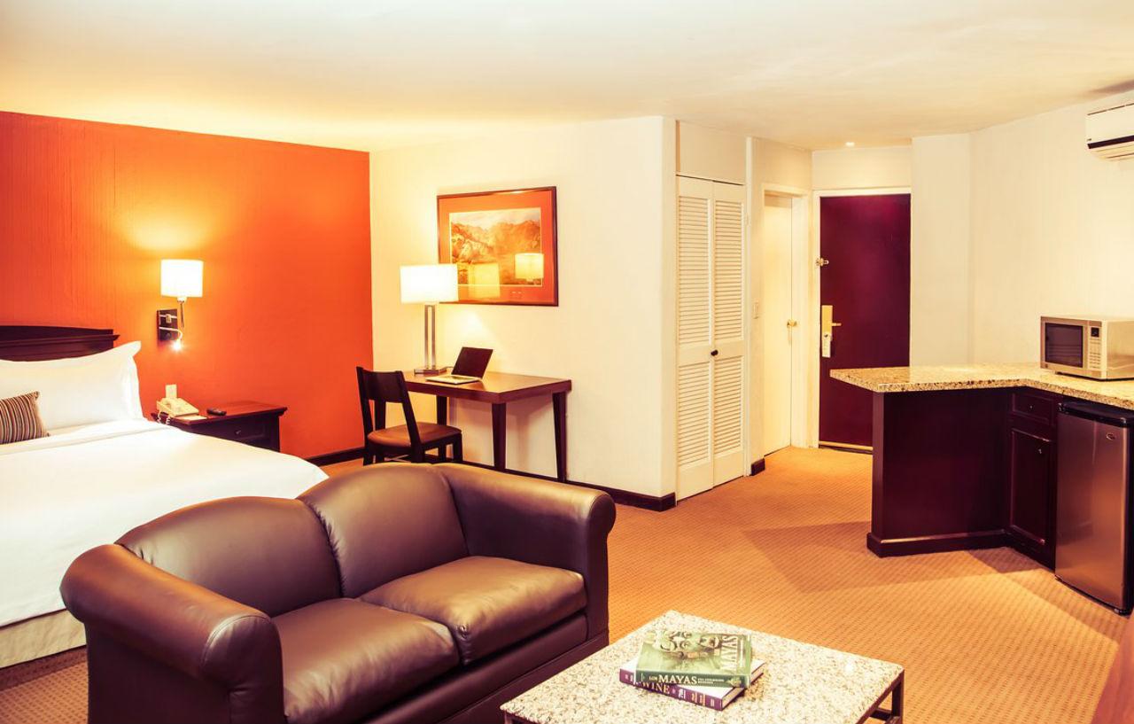 Gamma Tijuana Hotel Bagian luar foto
